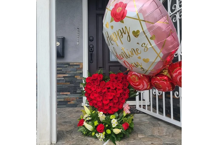 In Love Flower Shop image 10