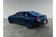 $34053 : Chrysler 300 2023 S V6 4dr S thumbnail