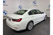 $39565 : BMW 3 Series 2024 AWD 330i x thumbnail