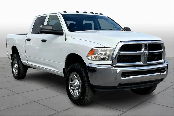 $19934 : Ram 2500 2018 4x4 Tradesman image 2