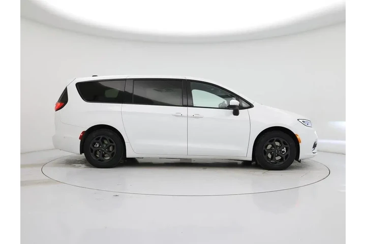 $36998 : Chrysler Pacifica Plug-In Hy image 7