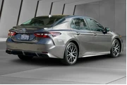 $25800 : Toyota Camry Hybrid 2024 SE thumbnail