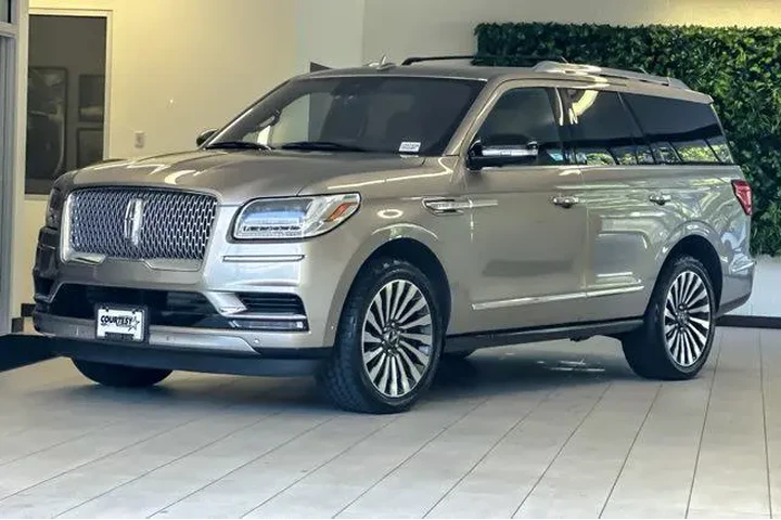 $30306 : Lincoln Navigator 2018 4x4 R image 8