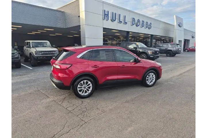 $14988 : Ford Escape 2020 SE 4dr SUV image 4