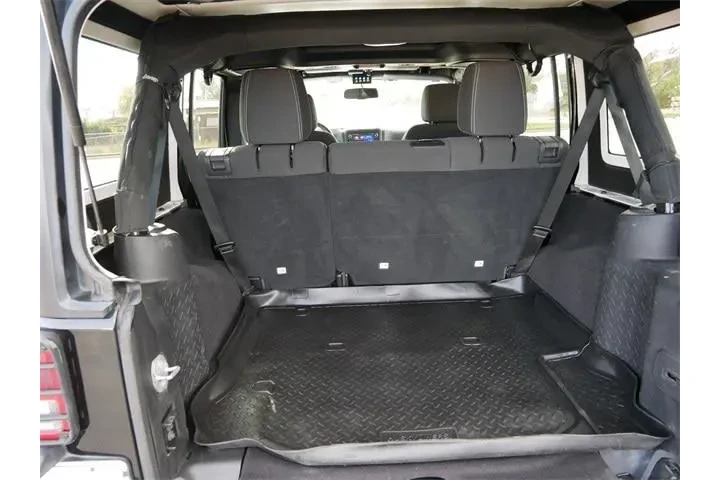 $19999 : Jeep Wrangler Unlimited 2015 image 6