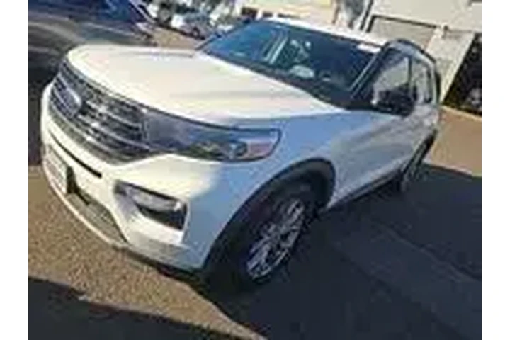 $25800 : Ford Explorer 2022 XLT 4dr S image 1