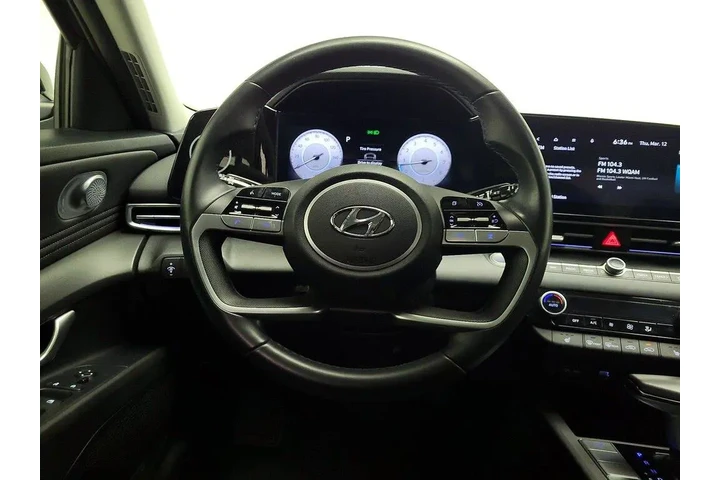 $24998 : Hyundai ELANTRA 2023 Limited image 10