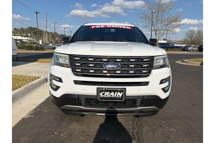 $14972 : Ford Explorer 2017 XLT 4dr S image 2