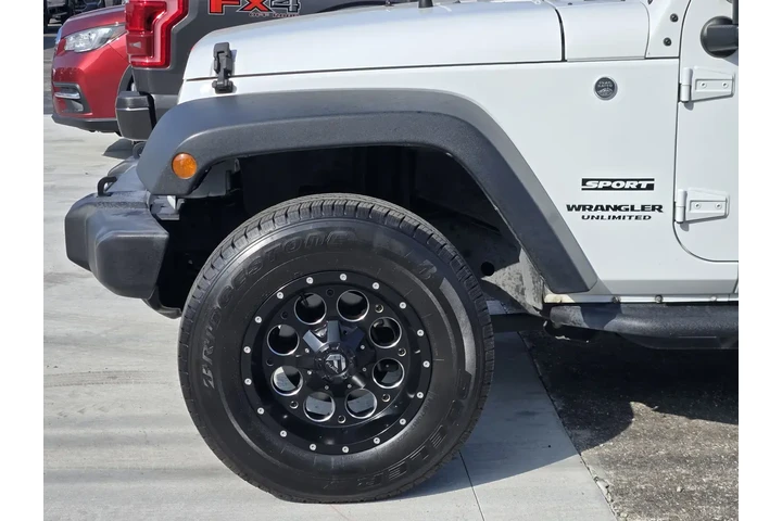 $22793 : Jeep Wrangler Unlimited 2017 image 8