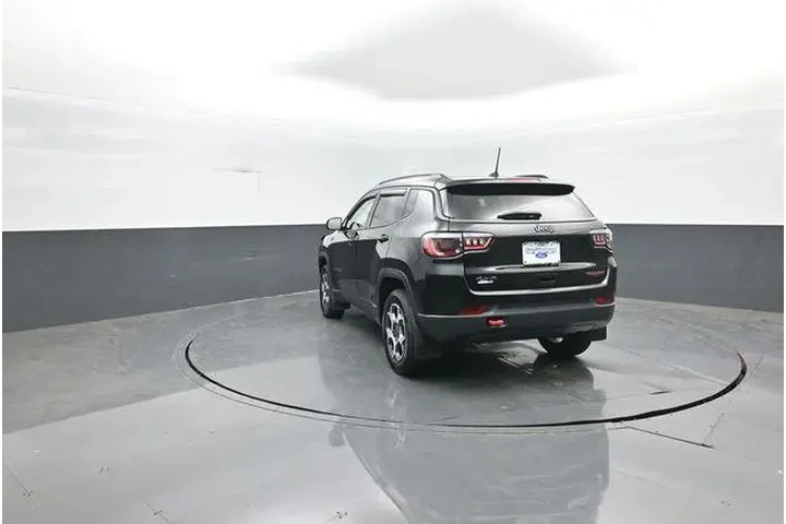 $22922 : Jeep Compass 2022 4x4 Trailh image 5