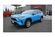 $19984 : 2021 RAV4 LE thumbnail