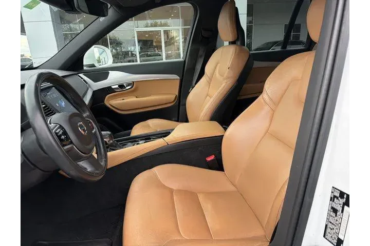 $17799 : Volvo XC90 2018 T5 Momentum image 6