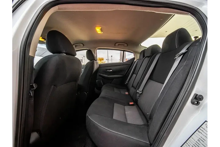 $15788 : Nissan Sentra 2021 SV 4dr Se image 10