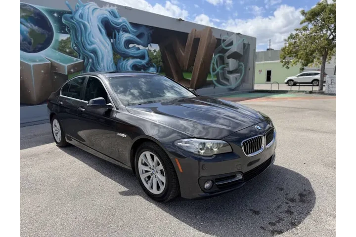 $9998 : 2015 BMW 5 Series 528i image 4