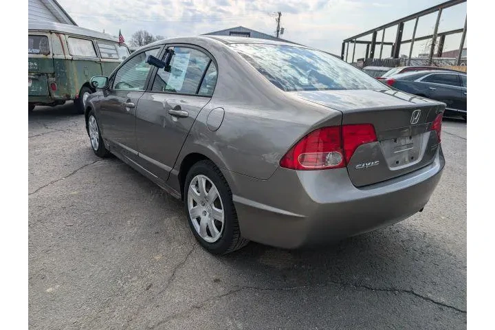 $5500 : Honda Civic 2006 LX 4dr Seda image 3