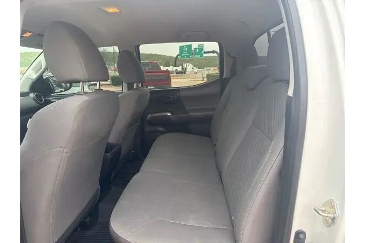 $32995 : Toyota Tacoma 2020 4x4 TRD O image 9