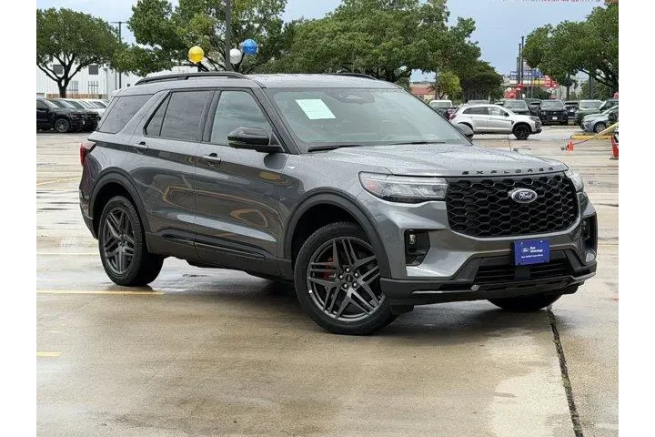 $39874 : Ford Explorer 2025 AWD ST-Li image 1