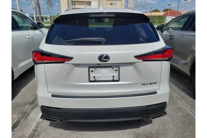 Lexus NX 300 2020 4dr Crosso image 5