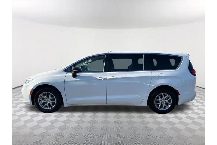 $26391 : Chrysler Pacifica 2024 Touri image 8