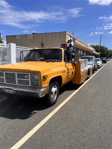 $8500 : Camioneta doble GMC 1986 image 2