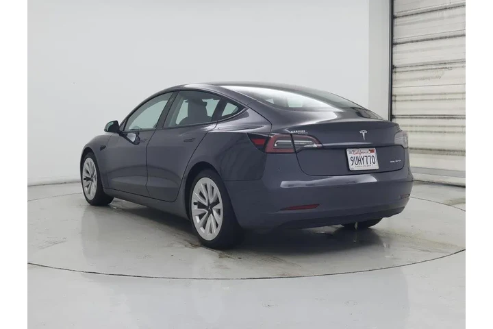 $27998 : Tesla Model 3 2021 AWD Long image 2