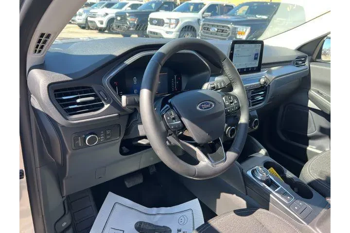 $23795 : Ford Escape 2024 AWD Active image 4