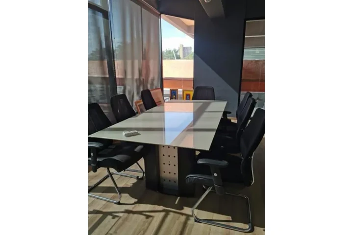 $350 : SALA DE JUNTAS POR HORA image 4