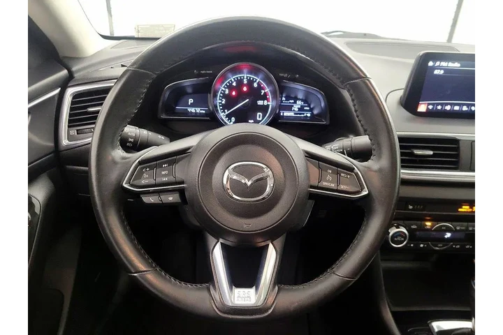 $18998 : Mazda Mazda3 2018 Grand Tour image 10