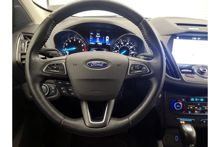 $16998 : Ford Escape 2017 Titanium 4d image 10
