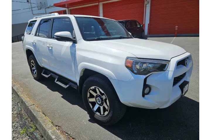 $28999 : 2017 4Runner SR5 Premium image 7