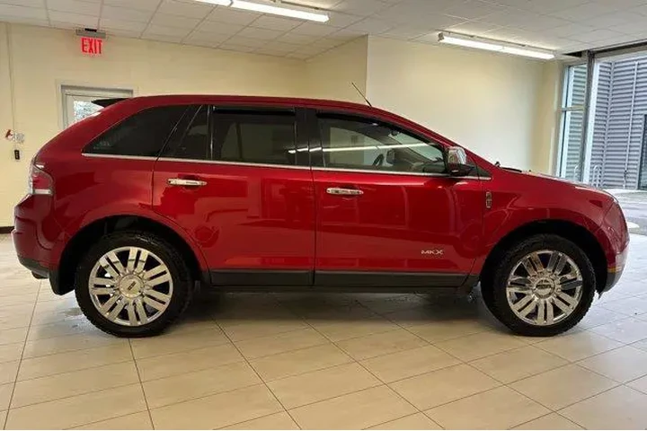 $8677 : Lincoln MKX 2010 AWD 4dr SUV image 3
