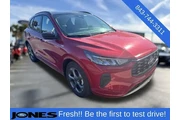 Ford Escape 2023 ST-Line 4dr
