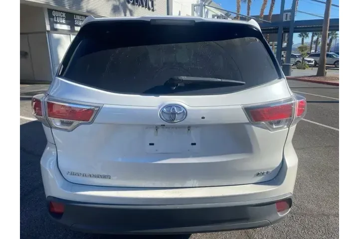 $17299 : Toyota Highlander 2015 XLE 4 image 6