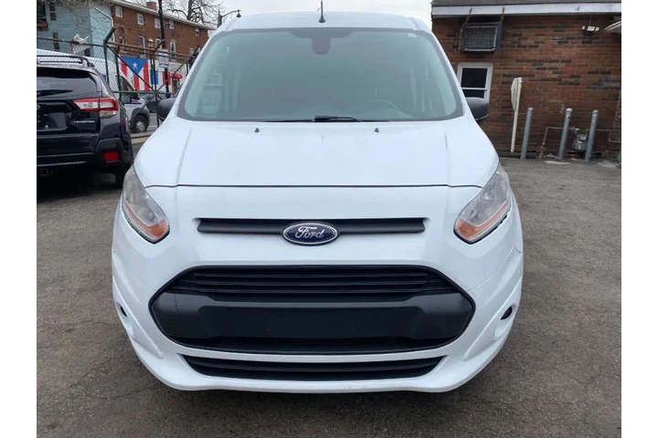 2016 Transit Connect XLT image 4
