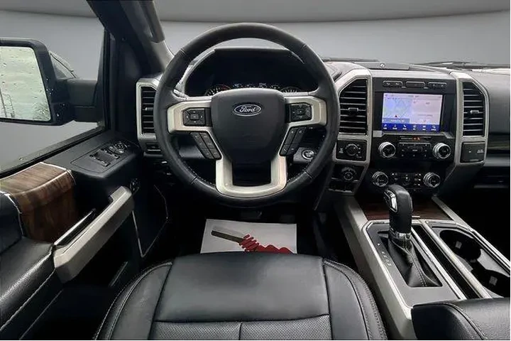 $33000 : Ford F-150 2020 4x4 XL 4dr S image 9