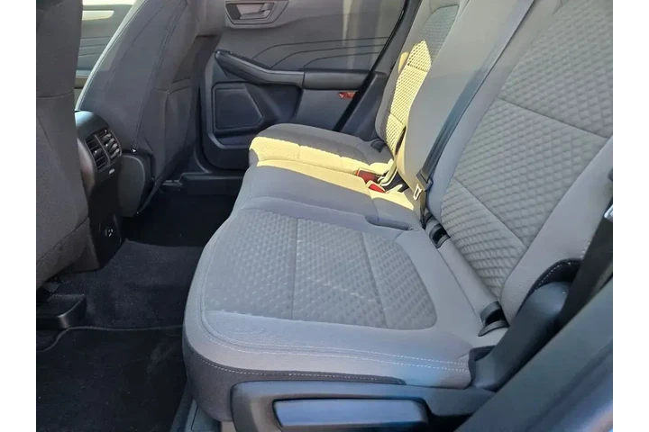 $19489 : Ford Escape 2022 SE 4dr SUV image 5