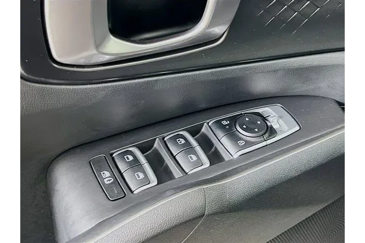 $28975 : Kia Sorento 2024 S 4dr SUV image 9