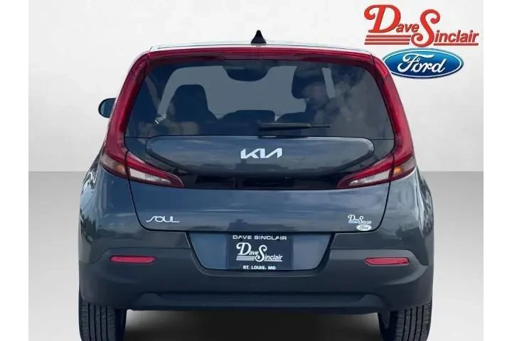 $16444 : Kia Soul 2022 S 4dr Crossove image 8