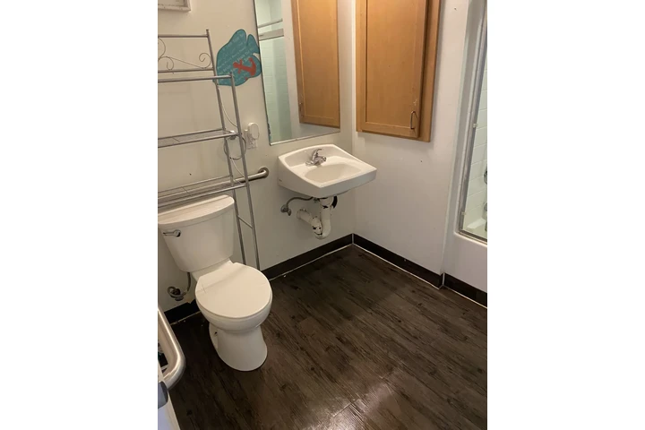 Cleaning services image 5