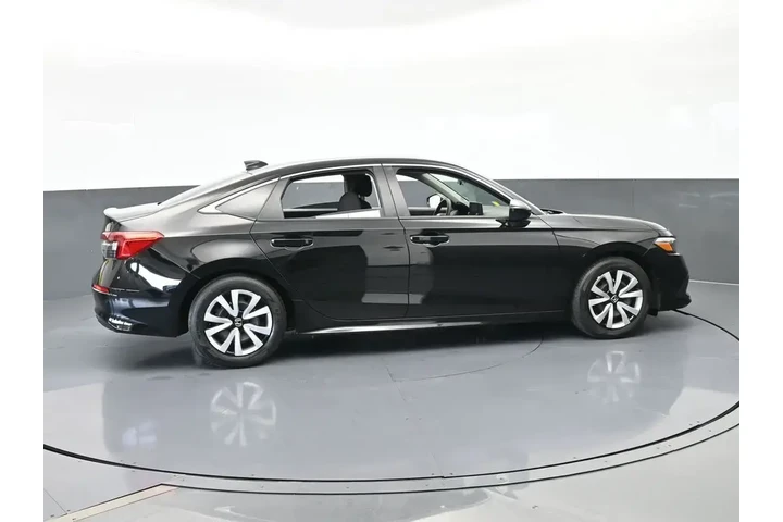 $22991 : Honda Civic 2024 LX 4dr Seda image 7