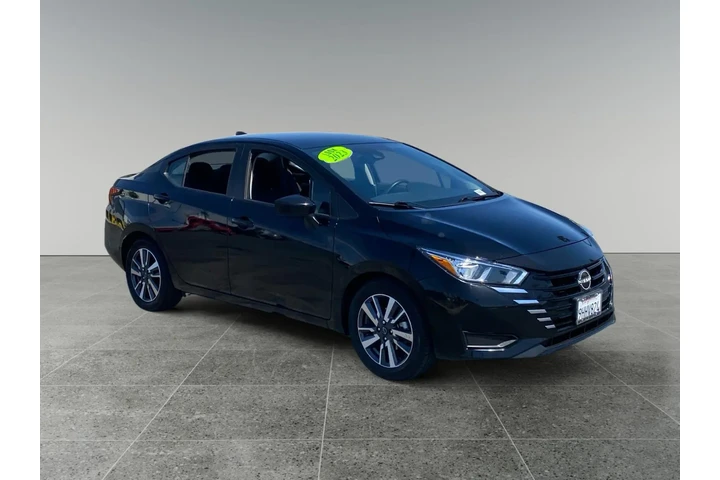 $22342 : Nissan Versa 2023 SV 4dr Sed image 7