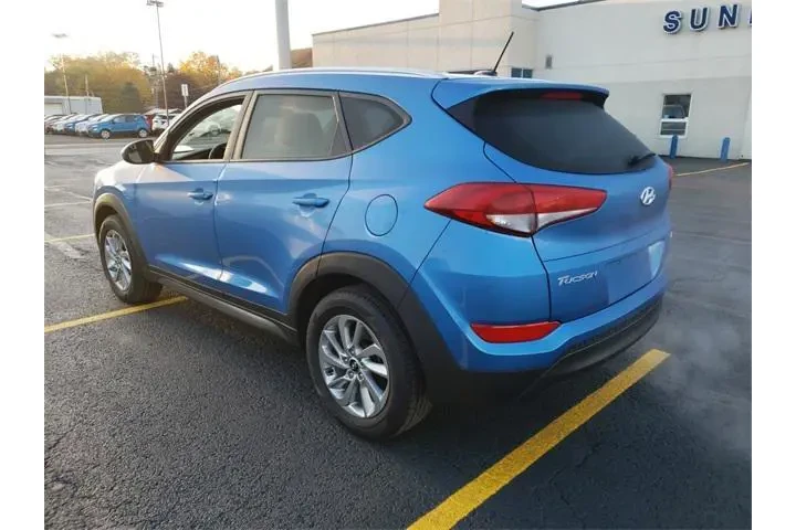 $11997 : Hyundai TUCSON 2016 AWD SE 4 image 3