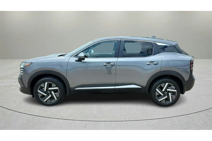 $21800 : Nissan Kicks 2025 SV 4dr Cro image 6