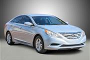 $11995 : Pre-Owned 2012 Hyundai Sonata thumbnail