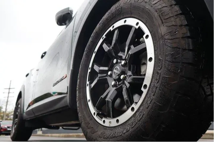 $30992 : Nissan Pathfinder 2023 AWD R image 9