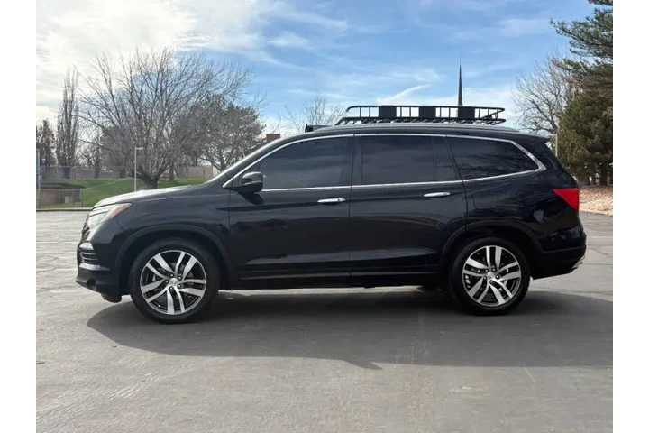 $14900 : 2016 Pilot Touring image 8