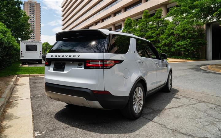 $24000 : 2017 LAND ROVER DISCOVERY image 4