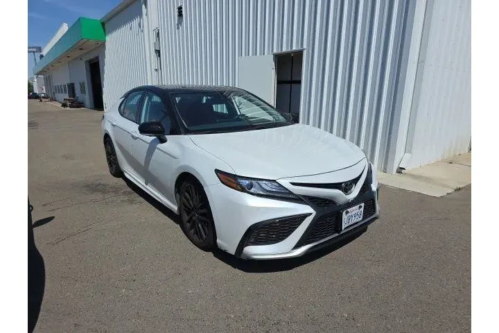 $36900 : Toyota Camry 2024 XSE V6 4dr image 1