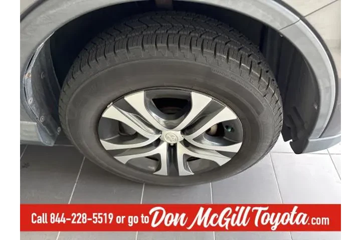 $14894 : Toyota RAV4 2017 LE 4dr SUV image 7