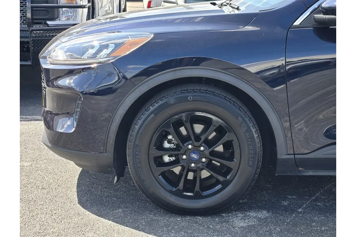 $19996 : Ford Escape Hybrid 2021 SE 4 image 5